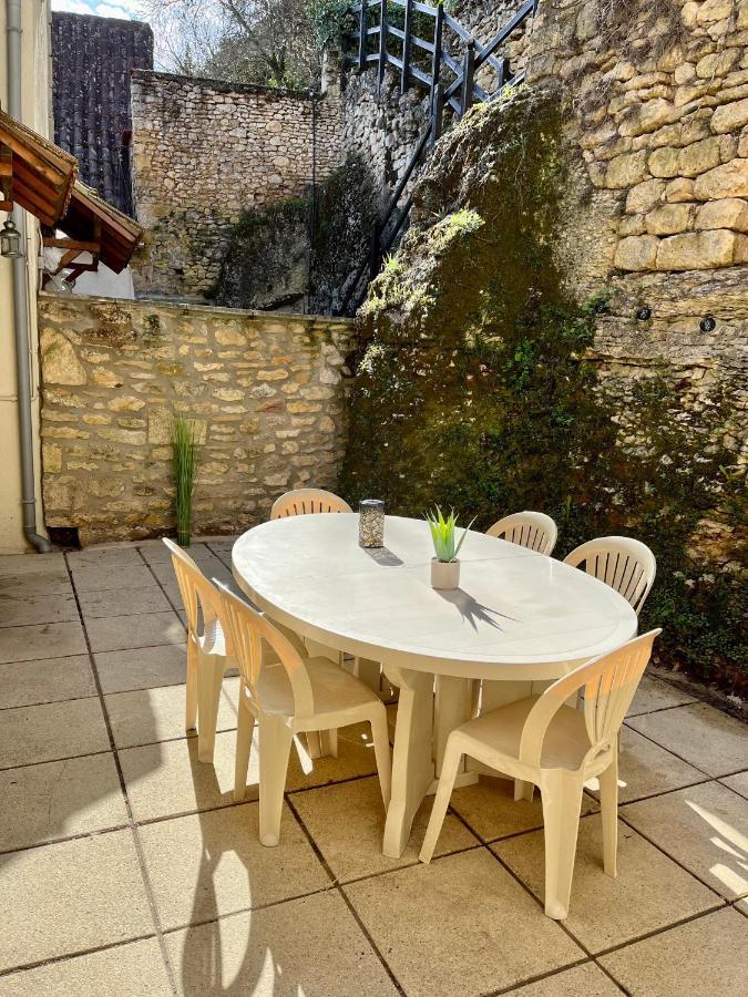 Maison De Vacances En Perigord Montignac-Lascaux Exterior foto